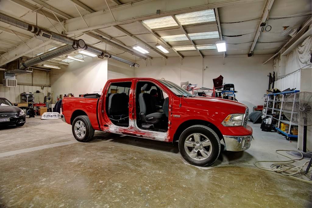 Rick Hendrick Collision Center Chesapeake | 956 Providence Rd, Chesapeake, VA 23325, USA | Phone: (757) 955-2700