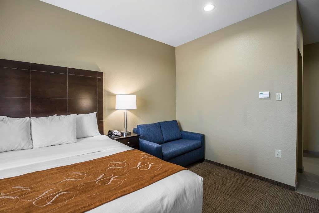 Comfort Suites Northwest - Cy - Fair | 13355 Farm to Market 1960 Rd W, Houston, TX 77065 | Phone: (832) 912-4880