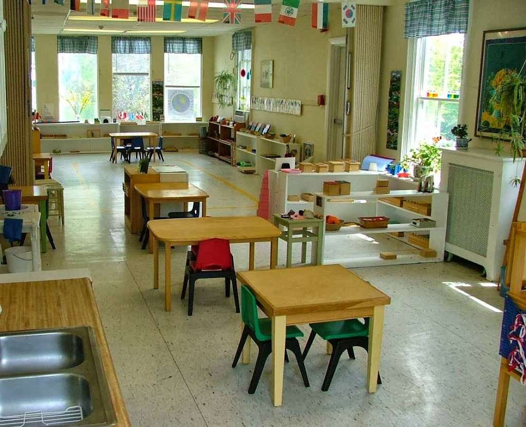 Childrens House Montessori | 120 Corey St, West Roxbury, MA 02132, USA | Phone: (617) 325-2233