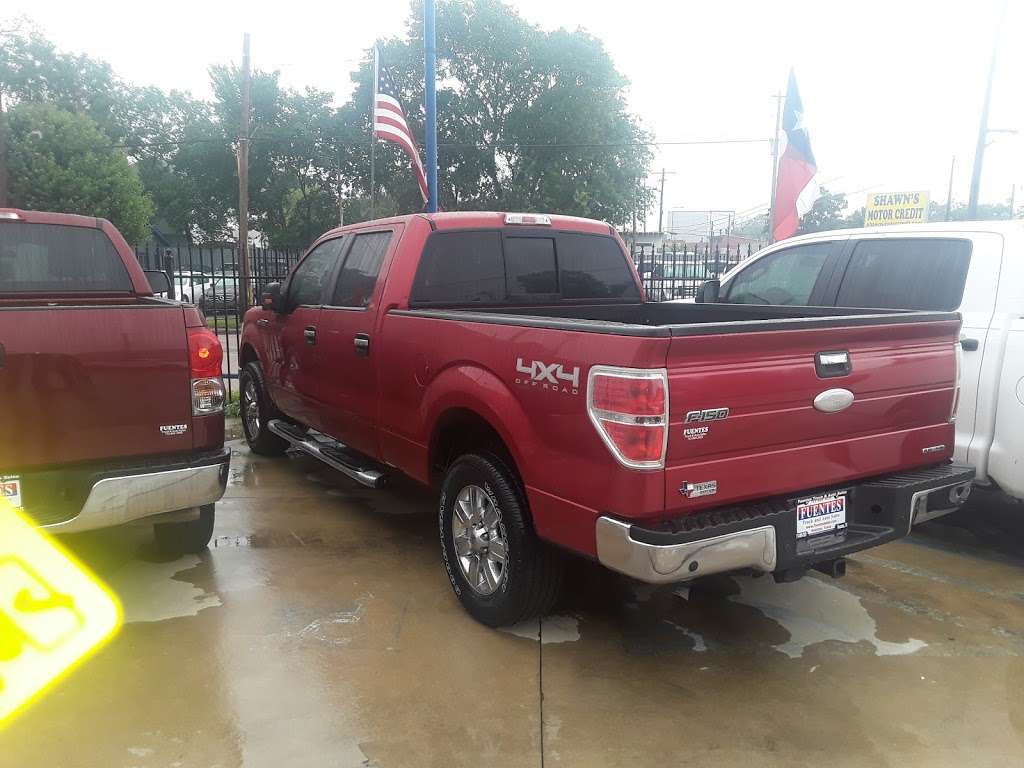 Fuentes Truck & Auto Sales | 1501 W 15th St, Houston, TX 77008 | Phone: (713) 869-2925