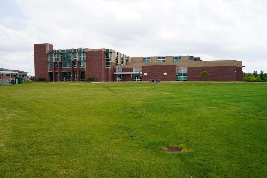 Attea Middle School | 2500 Chestnut Ave, Glenview, IL 60026 | Phone: (847) 486-7700