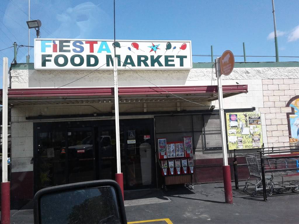 Fiesta Food Market | 1400 Padre St, Bakersfield, CA 93307, USA | Phone: (661) 831-0338