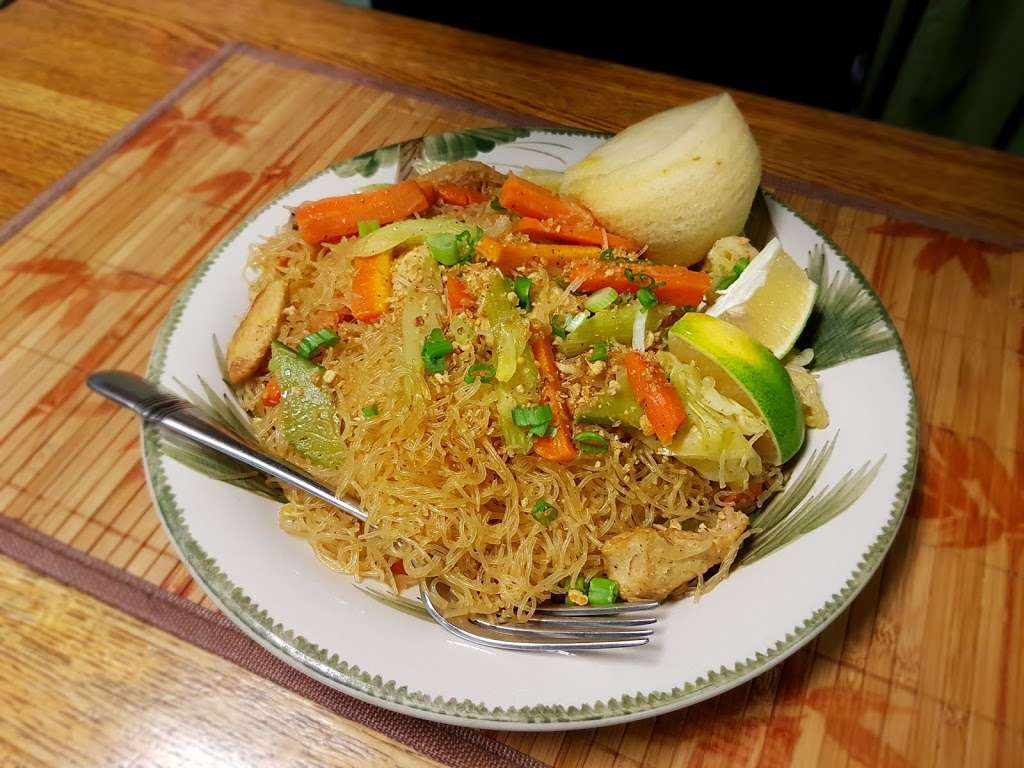 Casa Filipina Bakeshop And Restaurant | 3531 W Thunderbird Rd, Phoenix, AZ 85053, USA | Phone: (602) 942-1258