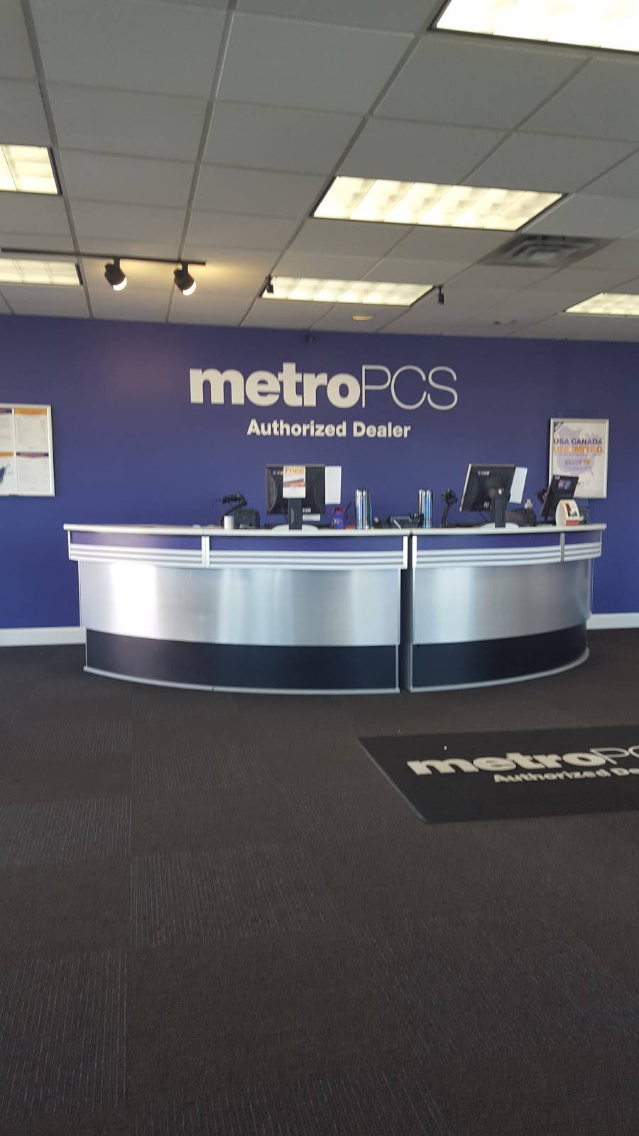 Metro by T-Mobile | 1593 Walden Ave, Cheektowaga, NY 14225, USA | Phone: (716) 262-0790