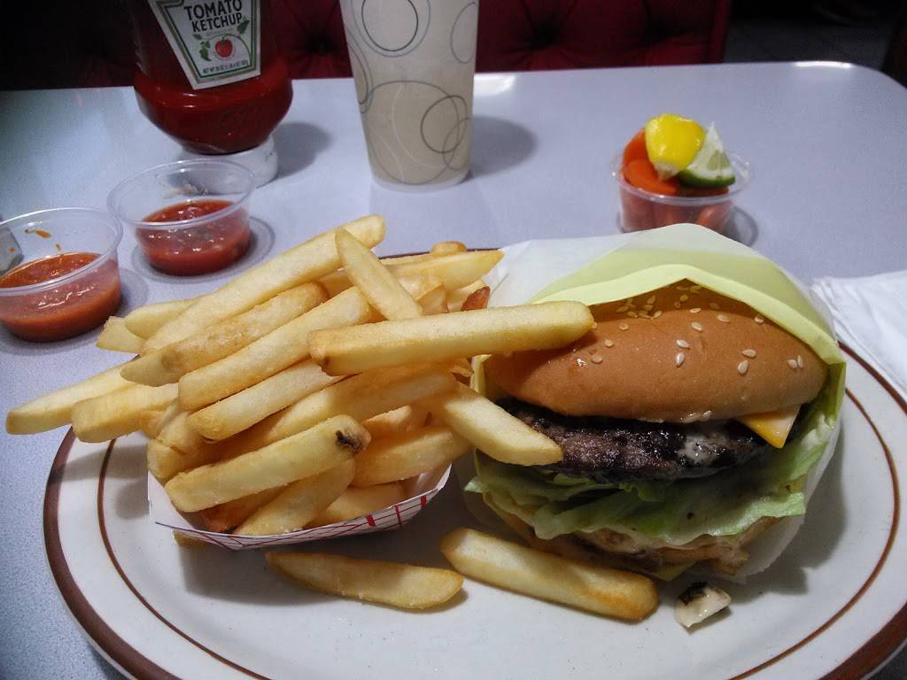 Burger Boy | 1650 S State College Blvd, Anaheim, CA 92806, USA | Phone: (714) 938-0222