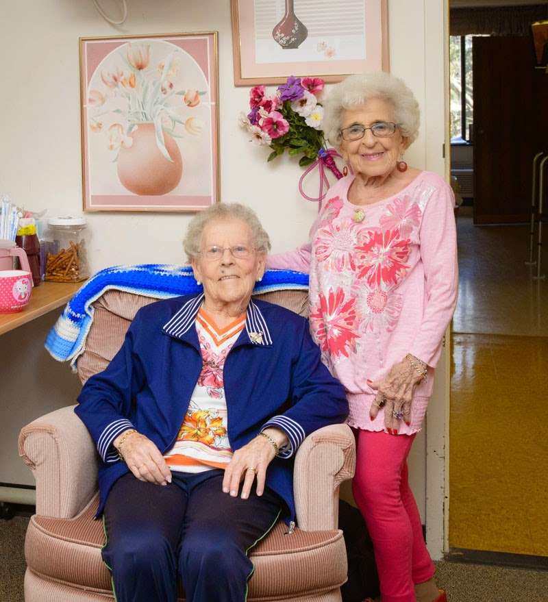 Majestic Oaks Rehabilitation and Nursing Center | 333 Newtown Rd, Warminster, PA 18974, USA | Phone: (215) 672-9082