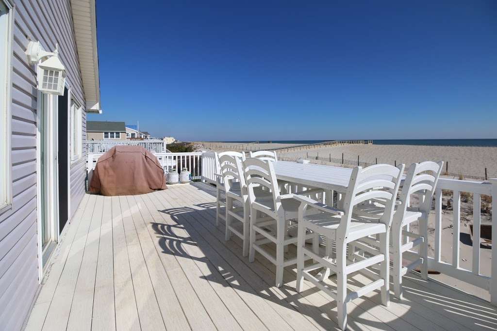 Classy 3or6 Bedroom Oceanfront - Vacation House Rental | 2803 S Long Beach Blvd, Long Beach Township, NJ 08008, USA | Phone: (201) 788-1176