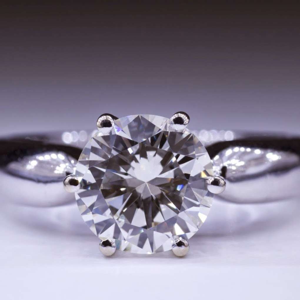 Maui Black Diamond Jewelers | 2013 Villa Dr, Bay Point, CA 94565, USA | Phone: (925) 978-7271