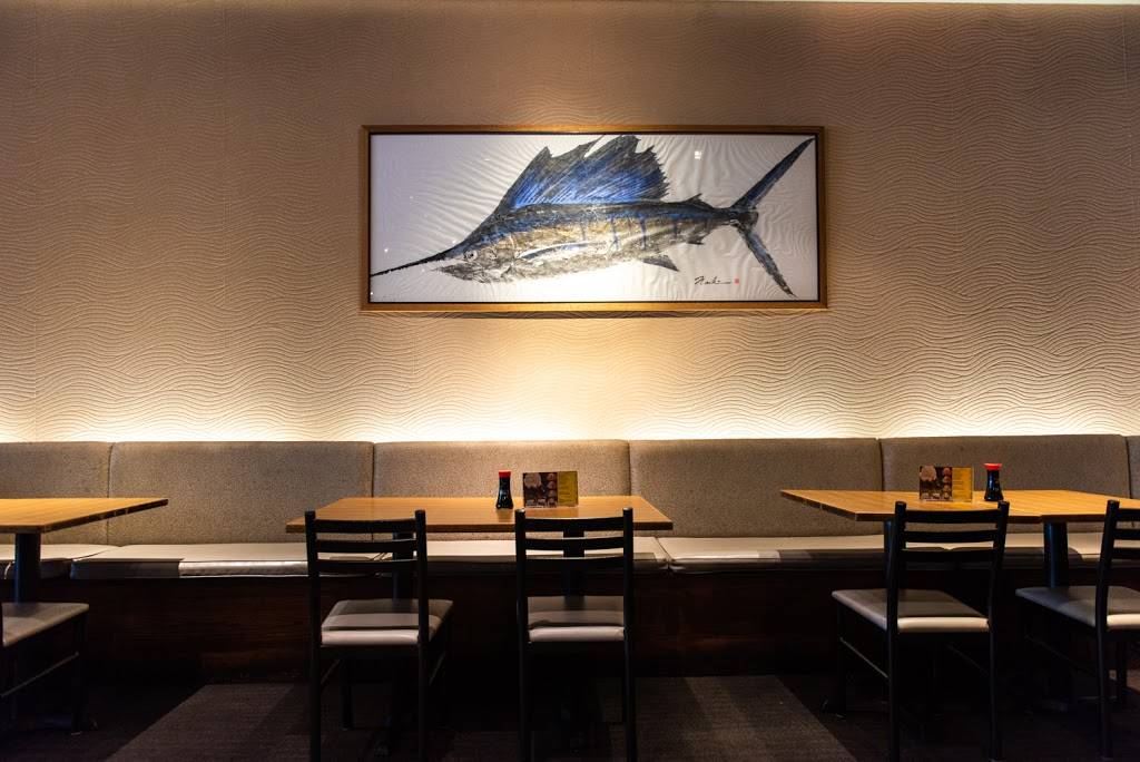 Gyotaku Japanese Restaurant - Niu Valley | 5728 Kalanianaʻole Hwy, Honolulu, HI 96821, USA | Phone: (808) 373-2731