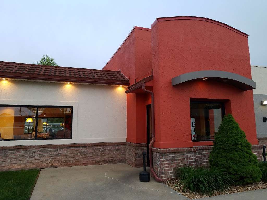 Taco Johns | 811 NW Woods Chapel Rd, Blue Springs, MO 64015, USA | Phone: (816) 224-8168