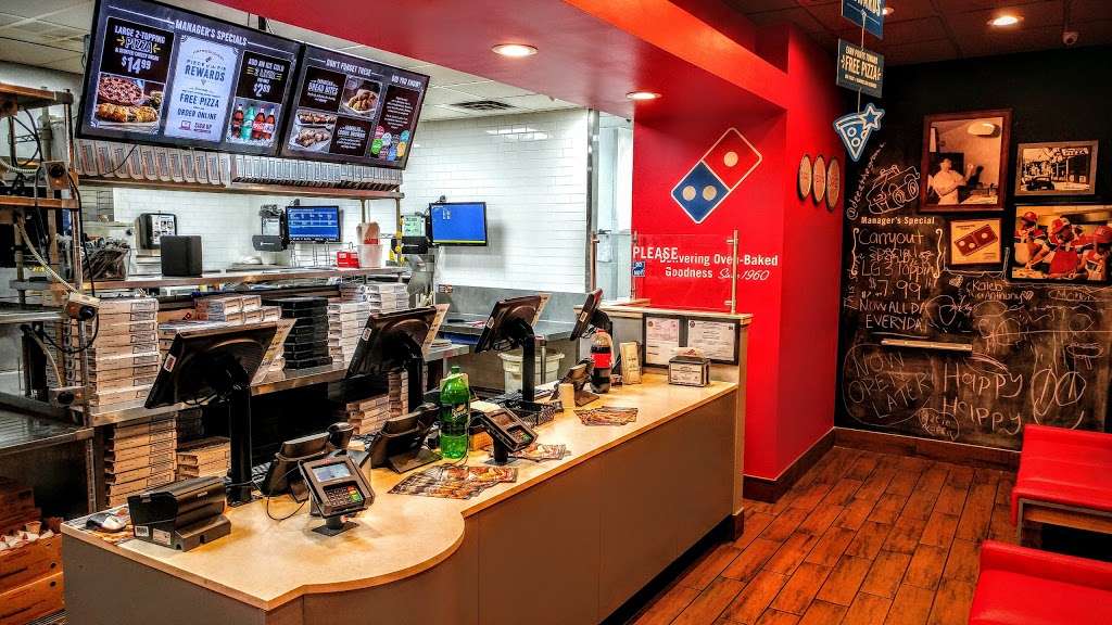 Dominos Pizza | 371 Smallwood Dr, Waldorf, MD 20602, USA | Phone: (301) 932-8300