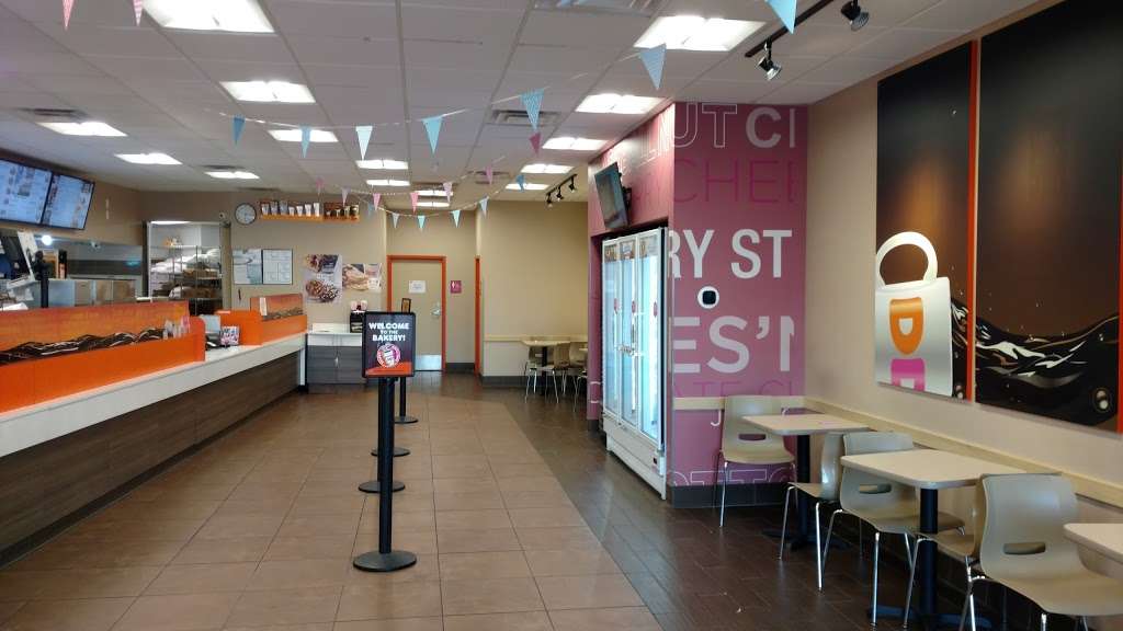 Baskin-Robbins | 1400 E 47th St, Chicago, IL 60653, USA | Phone: (773) 571-4867