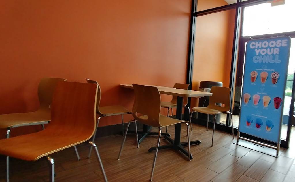 Dunkin | 2711 E 10th St, Jeffersonville, IN 47130, USA | Phone: (812) 913-0494