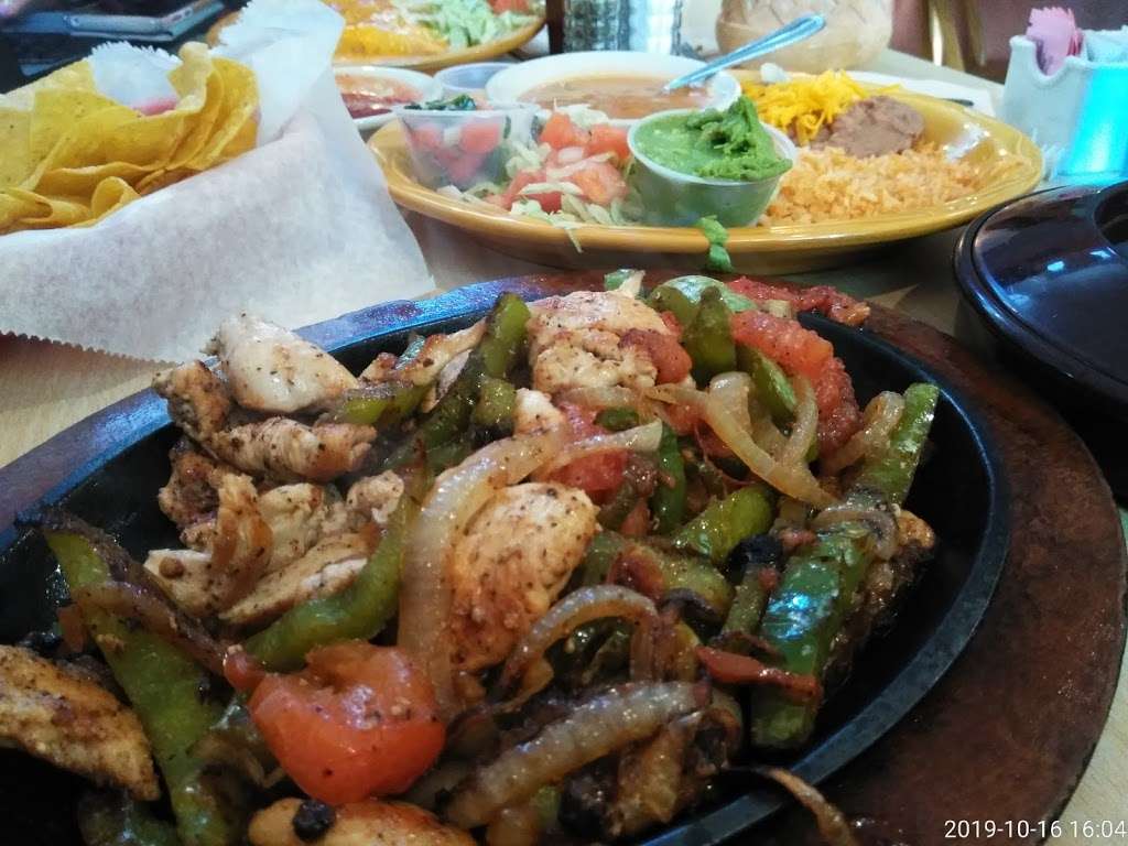 Albertos Mexican Restaurant | 2605 W 11th Street Rd, Greeley, CO 80634 | Phone: (970) 356-1417