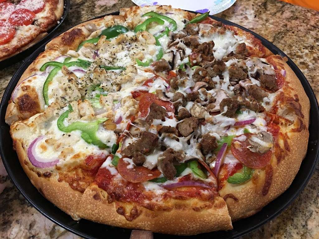 Premier Pizza | 670 River Oaks Pkwy, San Jose, CA 95134 | Phone: (408) 944-0664