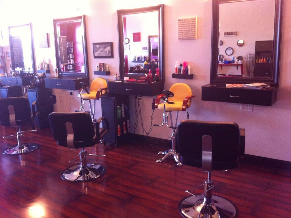 HAIR IS OUR PASSION | 4390 Summit Bridge Rd, Middletown, DE 19709, USA | Phone: (302) 464-1114