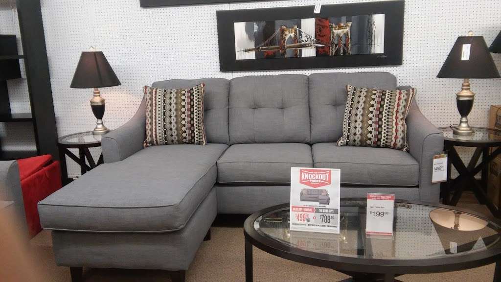 Value City Furniture | 2100 159th St, Calumet City, IL 60409, USA | Phone: (708) 862-0021