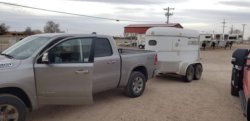 H & H Trailer Sales Inc | 4806 Idalou Rd, Lubbock, TX 79403 | Phone: (806) 744-1733