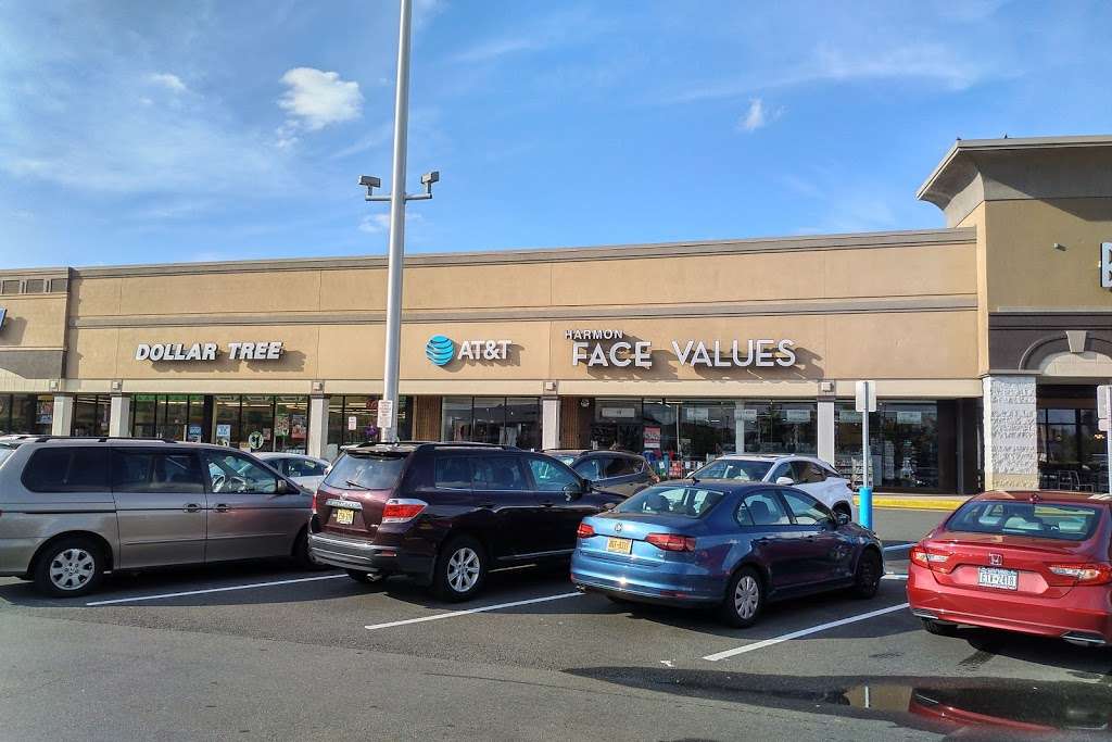 Rockland Plaza | 76 Rockland Plaza, Nanuet, NY 10954, USA