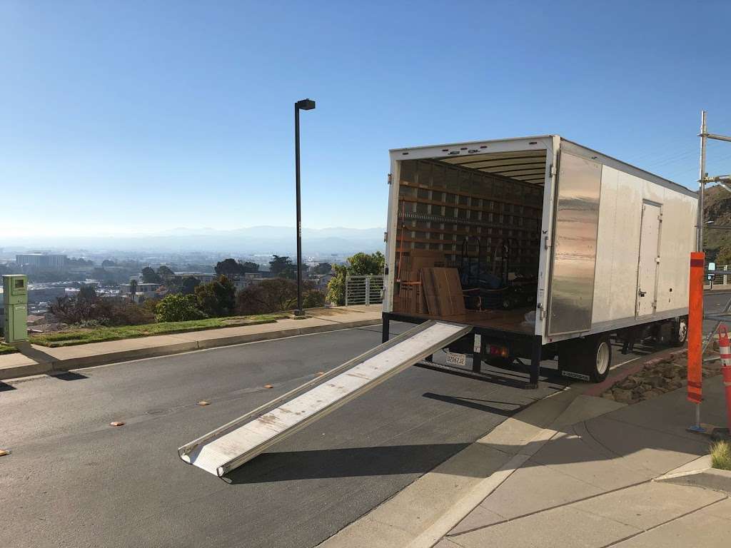 Flex Movers | 83R Walter St, San Francisco, CA 94114, USA | Phone: (415) 602-4833