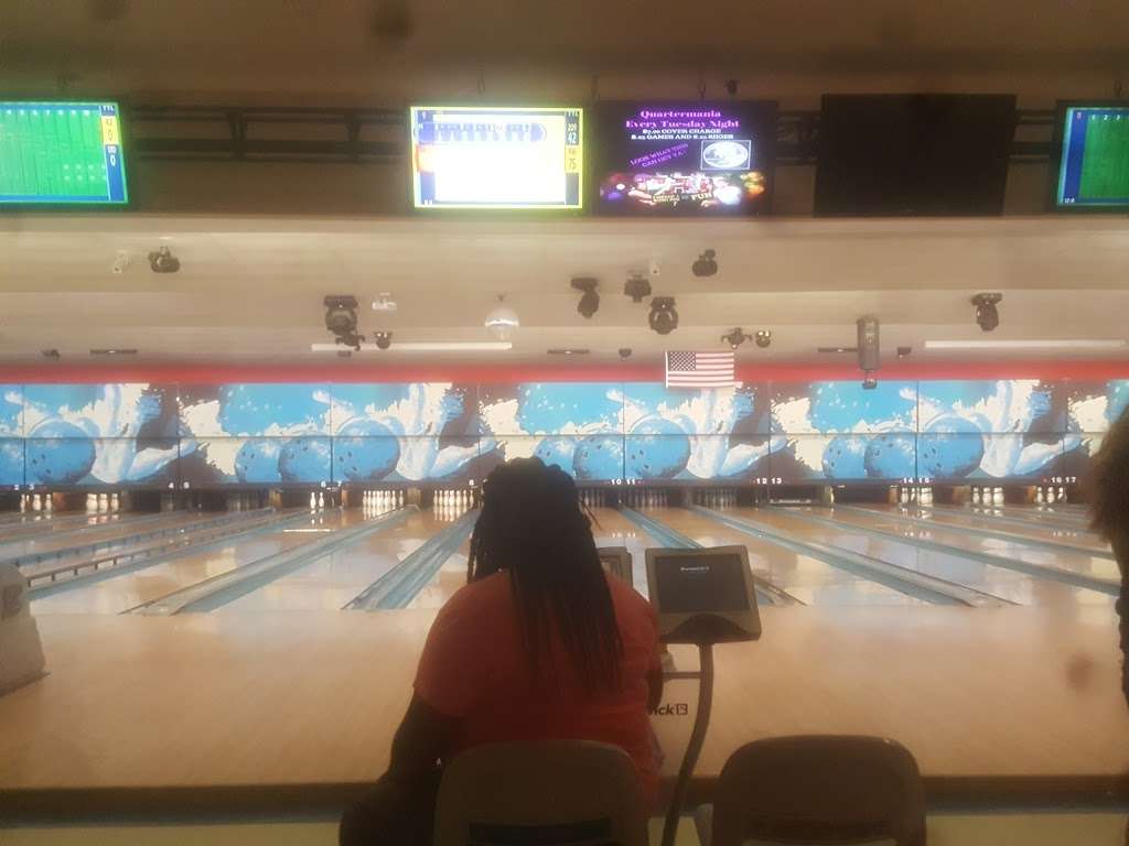 Lord Calvert Lanes | 2275 Solomons Island Rd, Huntingtown, MD 20639 | Phone: (410) 535-3560