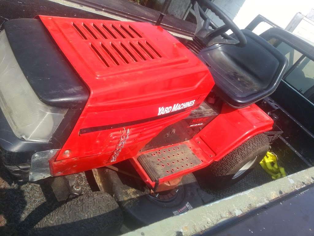 Longs small engine repair | 801 E Church St, Frederick, MD 21701, USA | Phone: (301) 462-9386 Longs small engine repair | 801 E Church St, Frederick, MD 21701, USA | Phone: (301) 462-9386