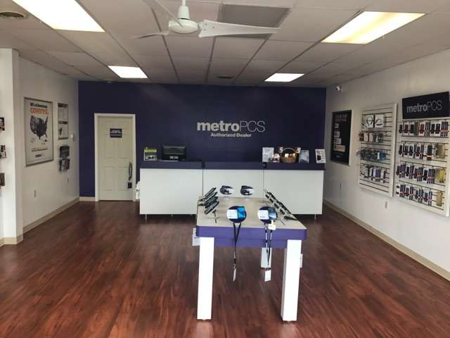 Metro by T-Mobile | 45 N Main St, West Bridgewater, MA 02379, USA | Phone: (508) 857-5221