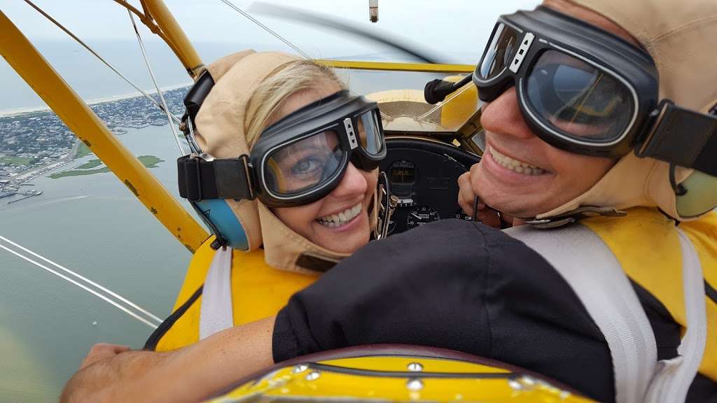 Biplane Rides Over New Jersey | 101 Airport Road, Forked River, NJ 08731 | Phone: (800) 247-2371