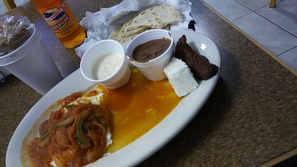 Pupuseria Sabor El Salvador | 529 Rosecrans Ave, Compton, CA 90222, USA | Phone: (424) 221-2415