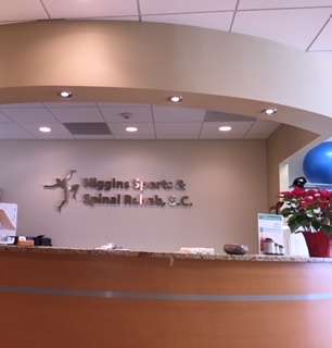 Higgins Sports and Spinal Rehab | 1030 Higgins Rd #220, Park Ridge, IL 60068, USA | Phone: (847) 384-8730