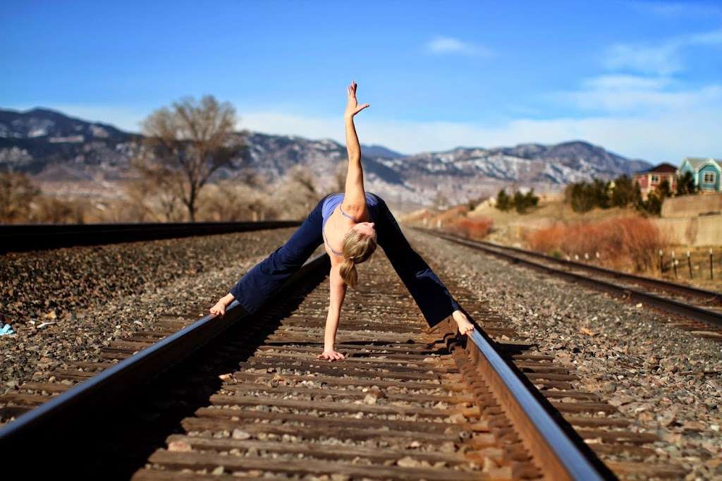 Five Parks Yoga w/ Erin Sampson | Village of Five Parks, Arvada, CO 80005, USA