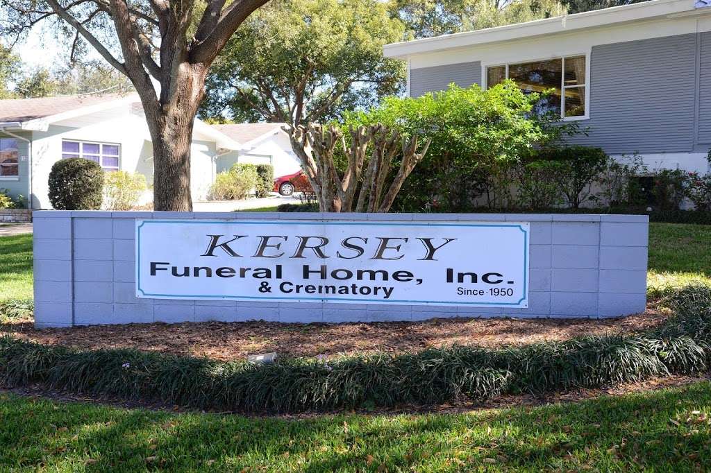 Kersey Funeral Home | 108 Lake Stella Dr, Auburndale, FL 33823 | Phone: (863) 401-4086