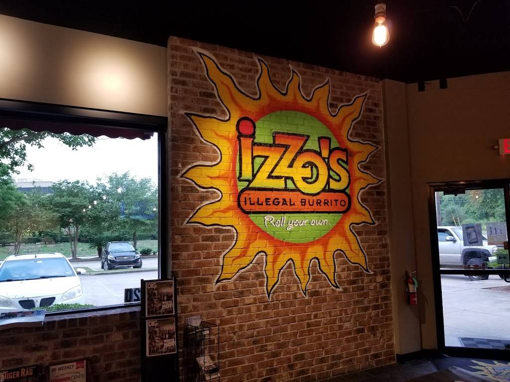 Izzos Illegal Burrito - Citiplace | 6220 Corporate Blvd, Baton Rouge, LA 70809, USA | Phone: (225) 615-8254