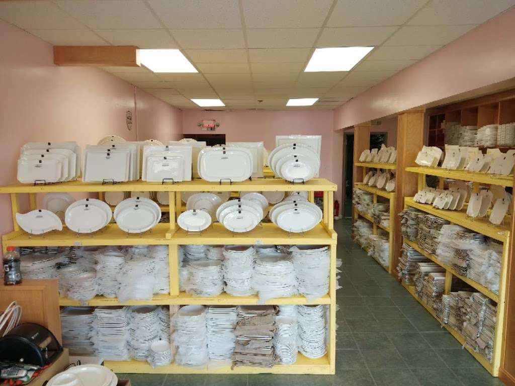 Your Turn Trading/Ceramic Dinnerware | 305 Newport Ave, Quincy, MA 02170 | Phone: (617) 328-6481