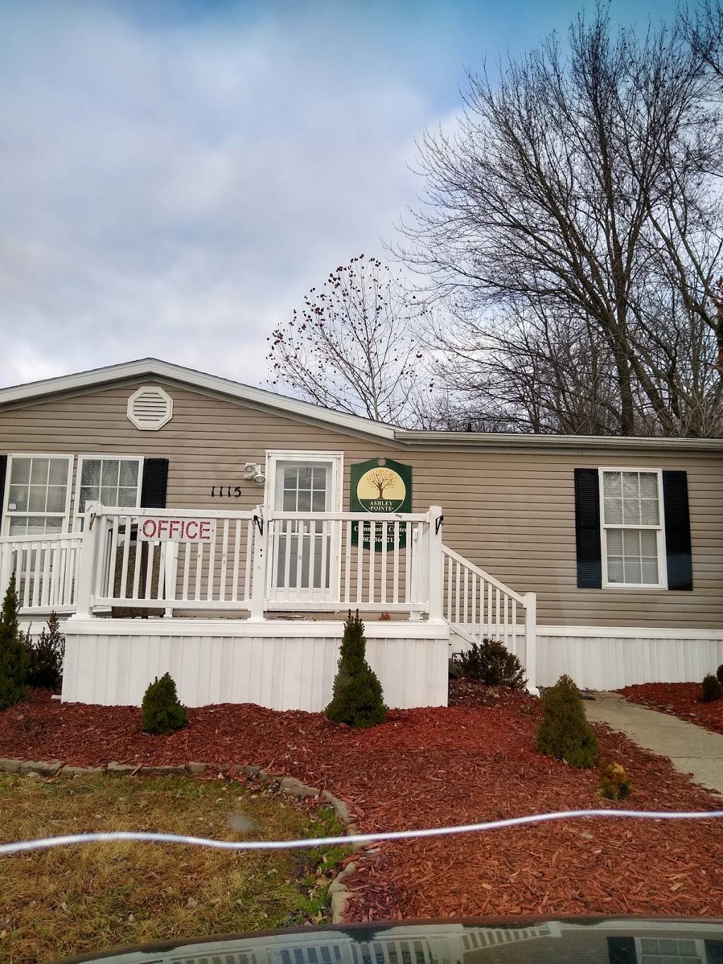 Ashley Pointe Manufactured Homes Community | 1115 Penile Rd, Louisville, KY 40272, USA | Phone: (502) 366-2130