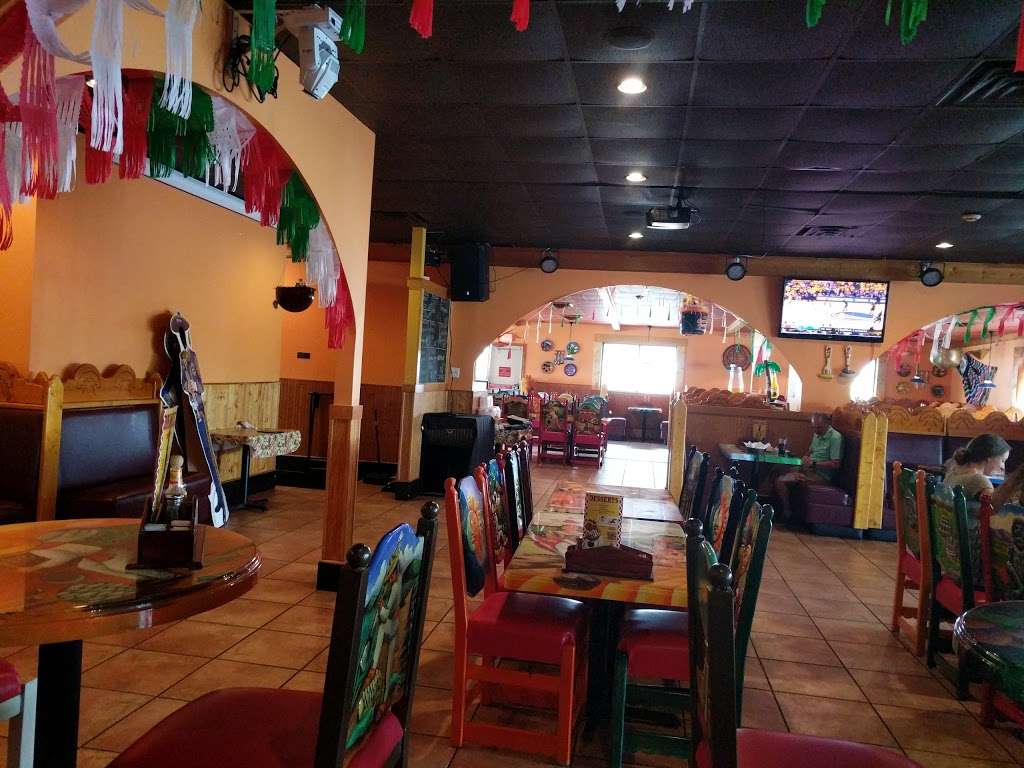 Los Toltecos Mexican Restaurant | 1046 Millwood Pike, Winchester, VA 22601, USA | Phone: (540) 665-0088