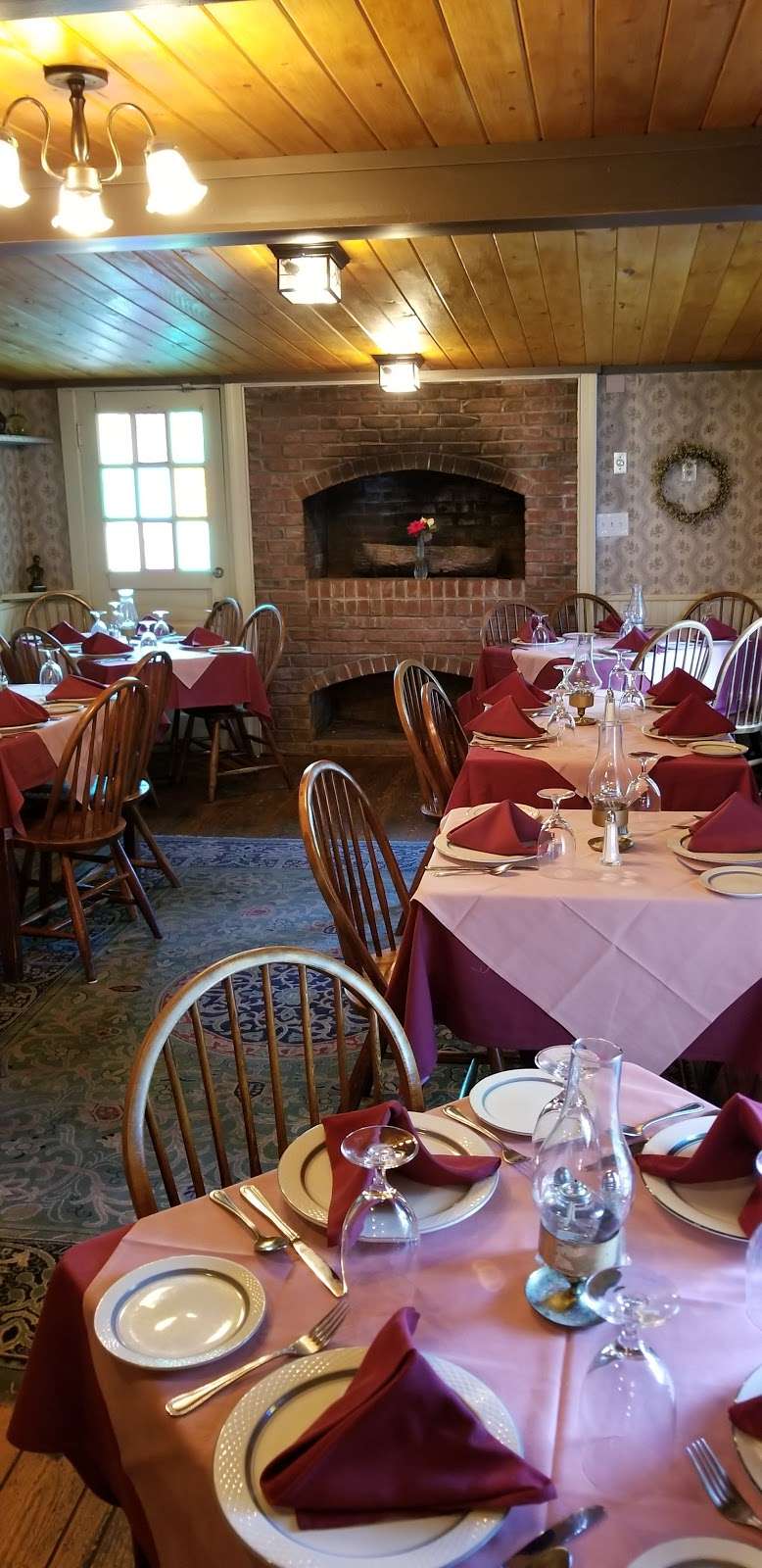 Ye Olde Centerton Inn | 1136 Almond Rd, Elmer, NJ 08318, USA | Phone: (856) 358-3201