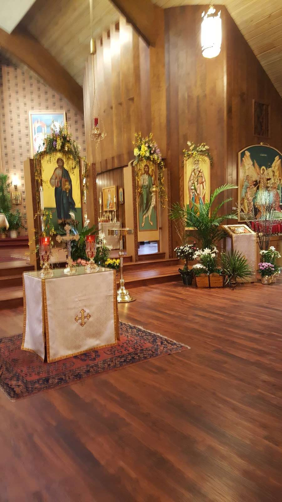 St George Byzantine Catholic Church | 720 Rural St, Aurora, IL 60505 | Phone: (630) 851-4002