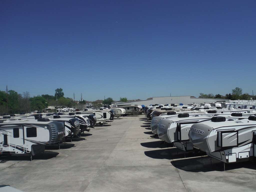 Lone Star RV Houston North | 14444 North Fwy, Houston, TX 77090 | Phone: (800) 383-9561