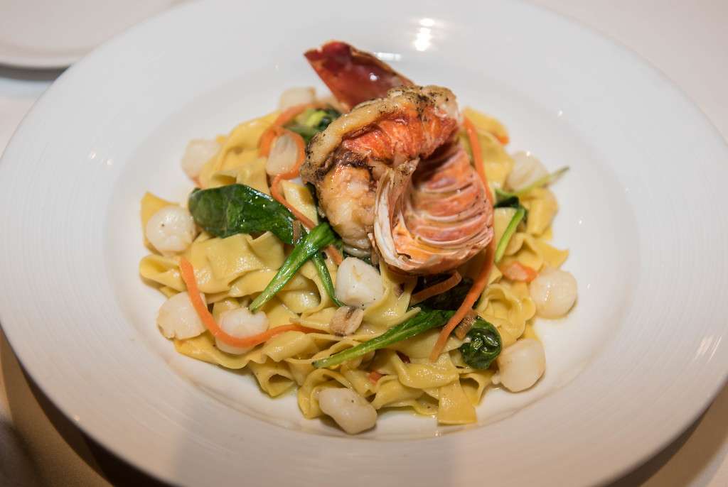 Locale Cafe & Bar | 208 Piermont Rd, Closter, NJ 07624, USA | Phone: (201) 750-3233