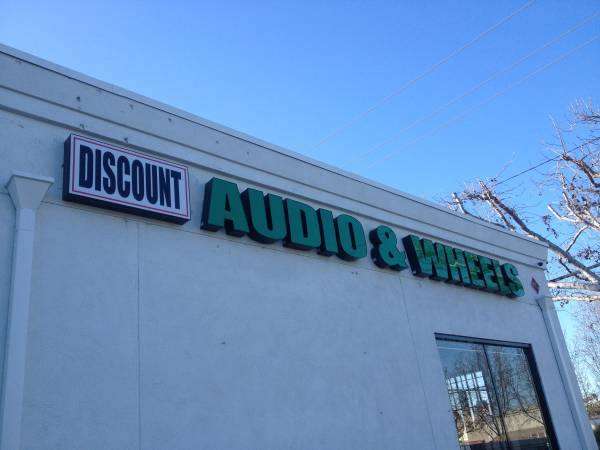 Discount Audio & Wheels | 7324 Rosecrans Ave, Paramount, CA 90723, USA | Phone: (562) 634-4556