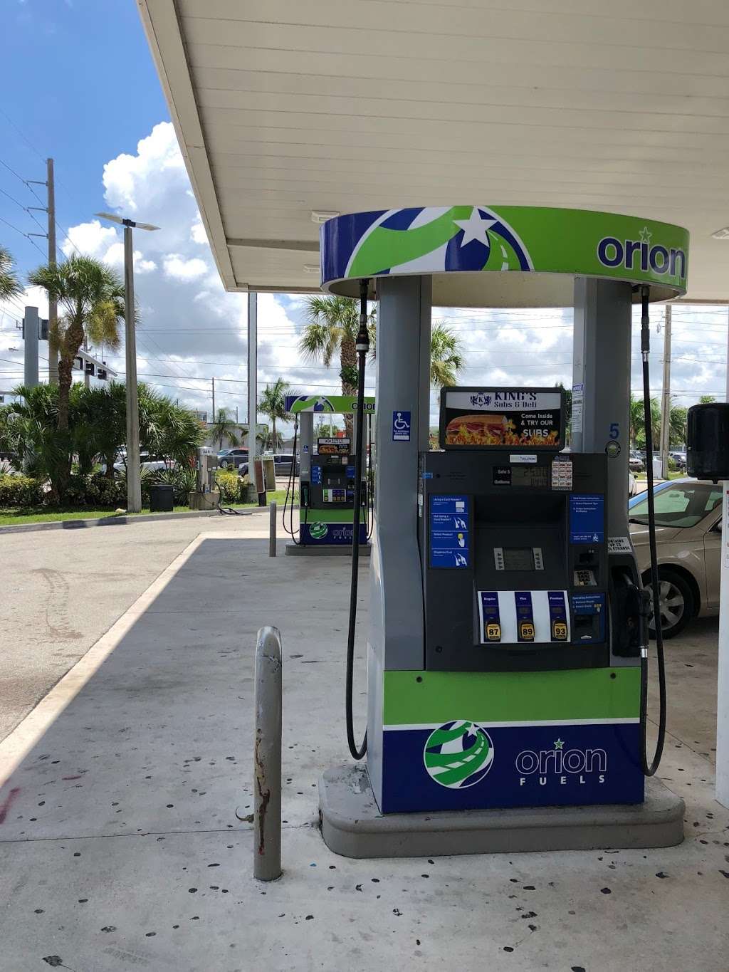 Orion Fuels 10th Avenue | 1326 N Military Trl, West Palm Beach, FL 33409, USA | Phone: (561) 689-7909