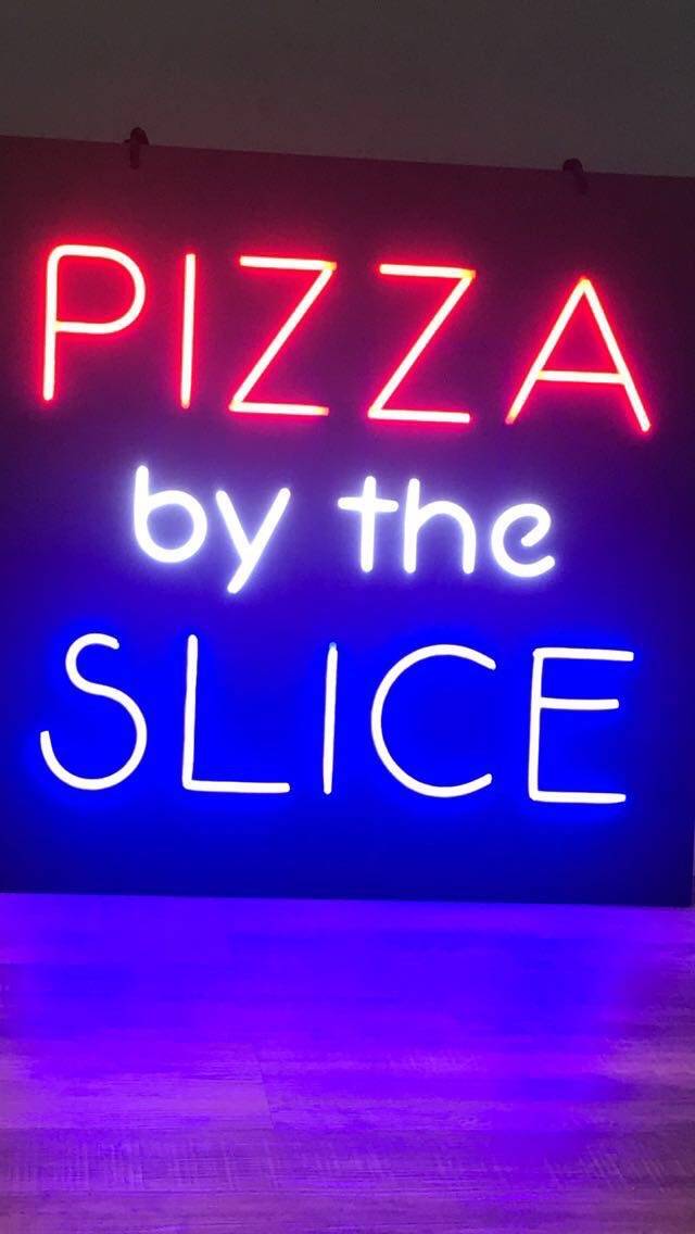 Big Slice Pizzeria | 236 New Towne Square Dr, Toledo, OH 43612, USA | Phone: (419) 214-1816