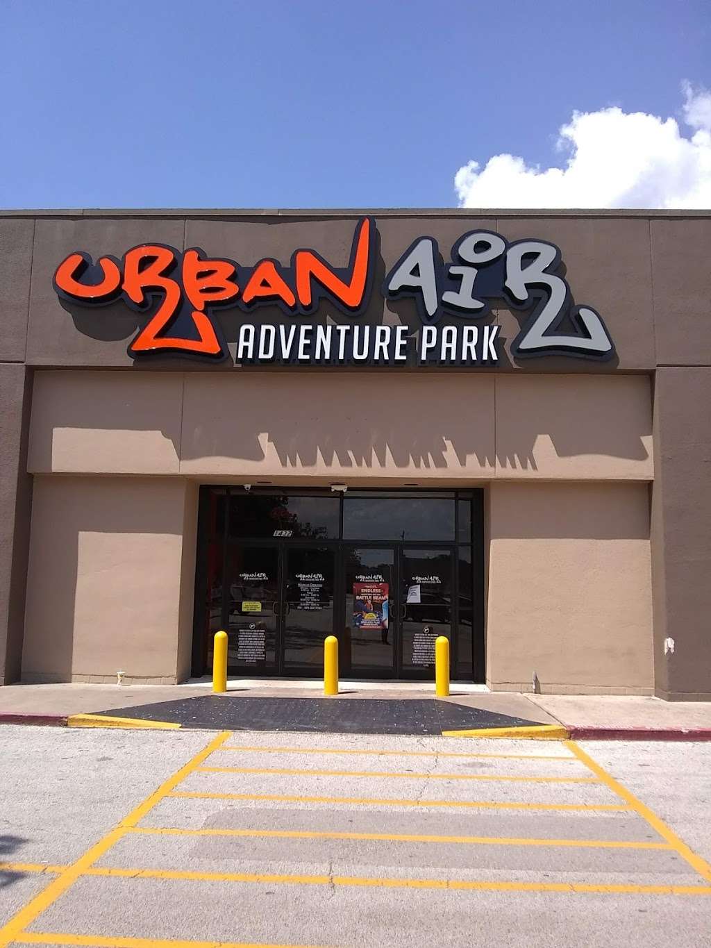 Urban Air Trampoline and Adventure Park | 100 TX-332 West #1432, Lake Jackson, TX 77566 | Phone: (979) 307-7793