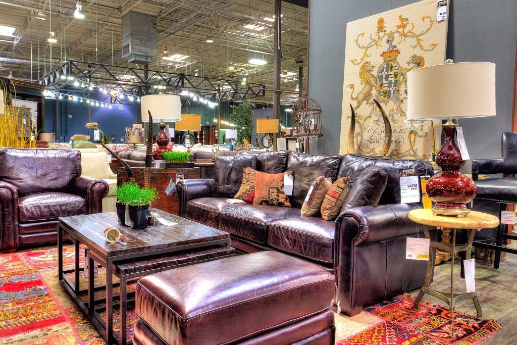 The Dump Furniture Outlet 10251 North Fwy, Houston, TX 77037, USA