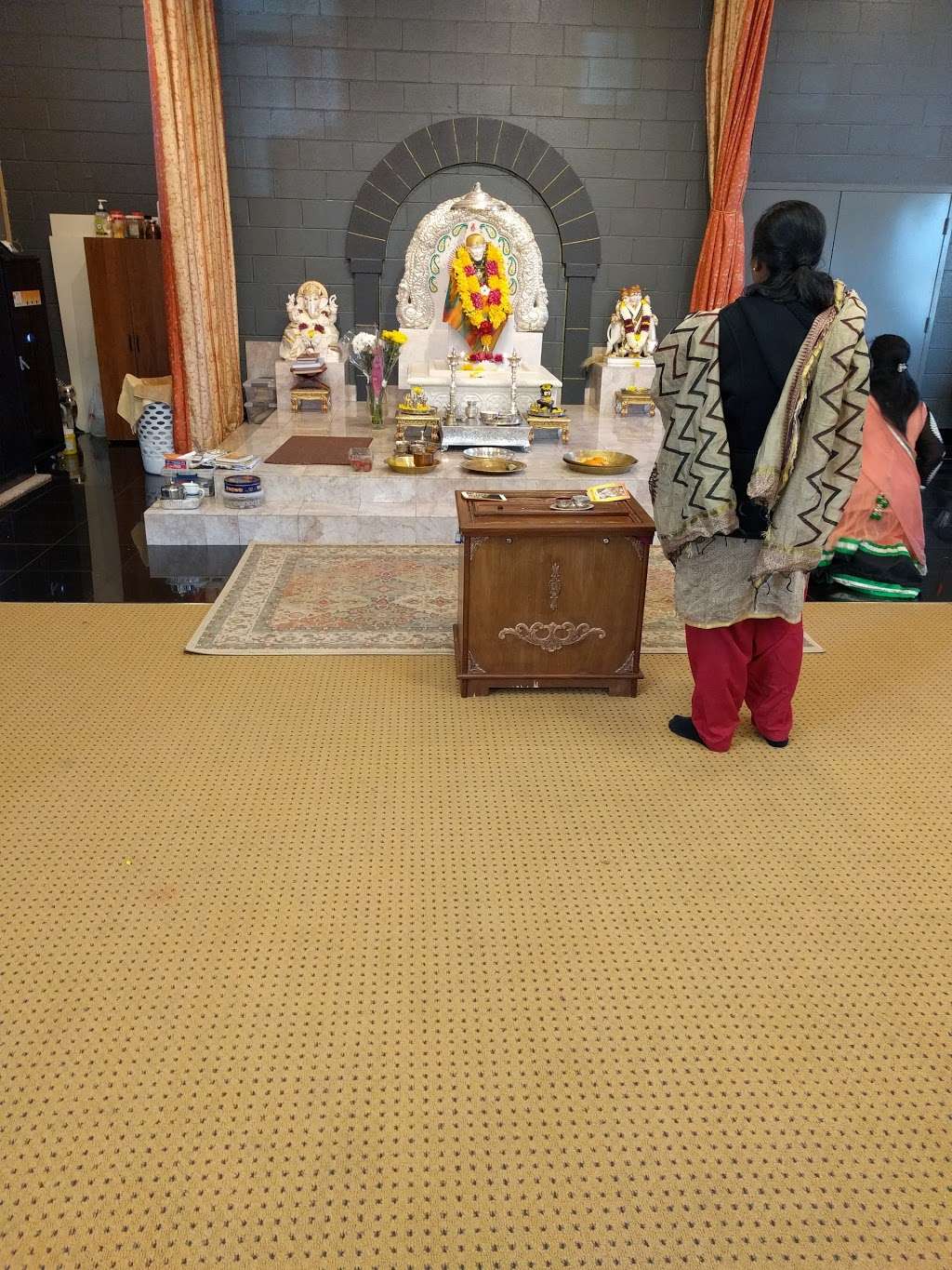 Shirdi Sai Mandir | 24770 Evergreen Mills Rd, Sterling, VA 20166, USA | Phone: (703) 661-4724