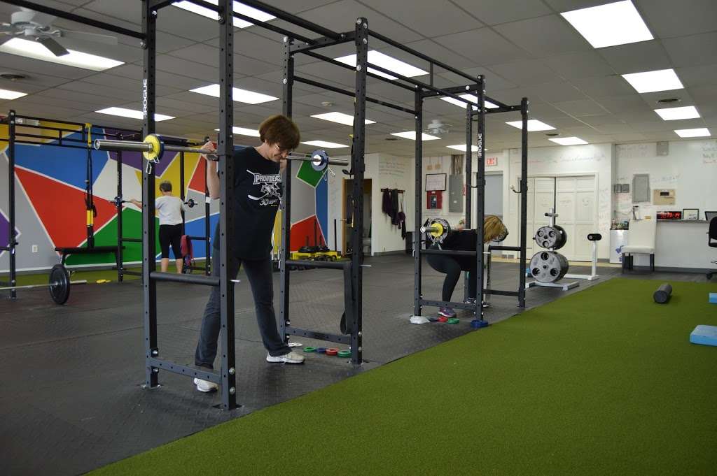 GET STRONG | 37 Lark Industrial Dr unit j, Greenville, RI 02828, USA | Phone: (401) 757-0035