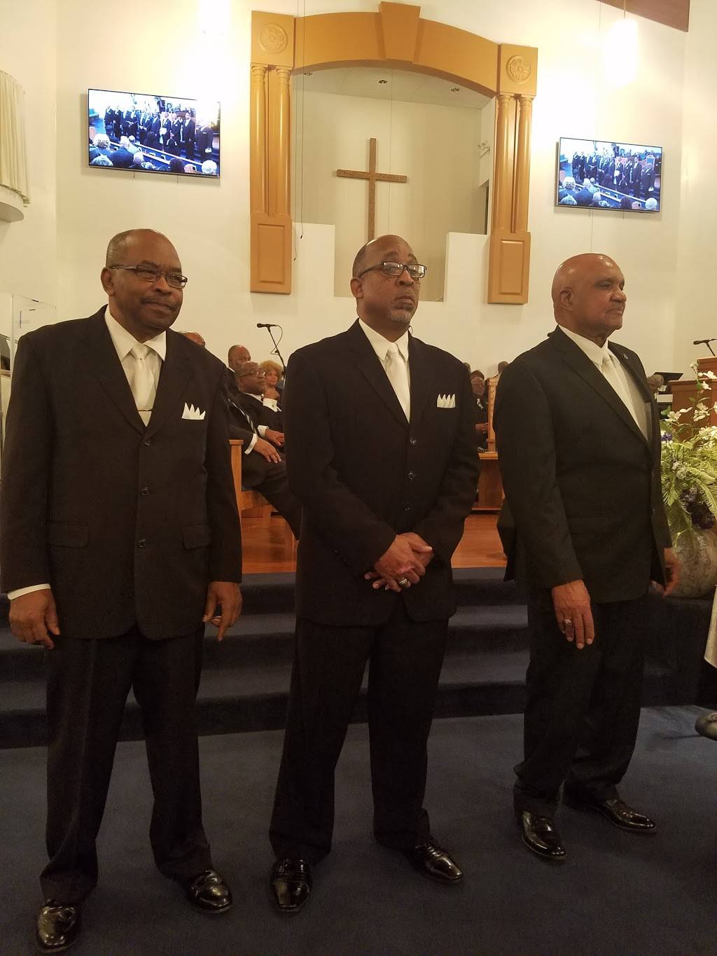 Olivet Missionary Baptist | 12200 New Halls Ferry Road, Florissant, MO 63033, USA | Phone: (314) 837-8418