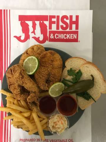 J&J Fish and Chicken | 5050 Broadway, Gary, IN 46408, USA | Phone: (219) 884-7000