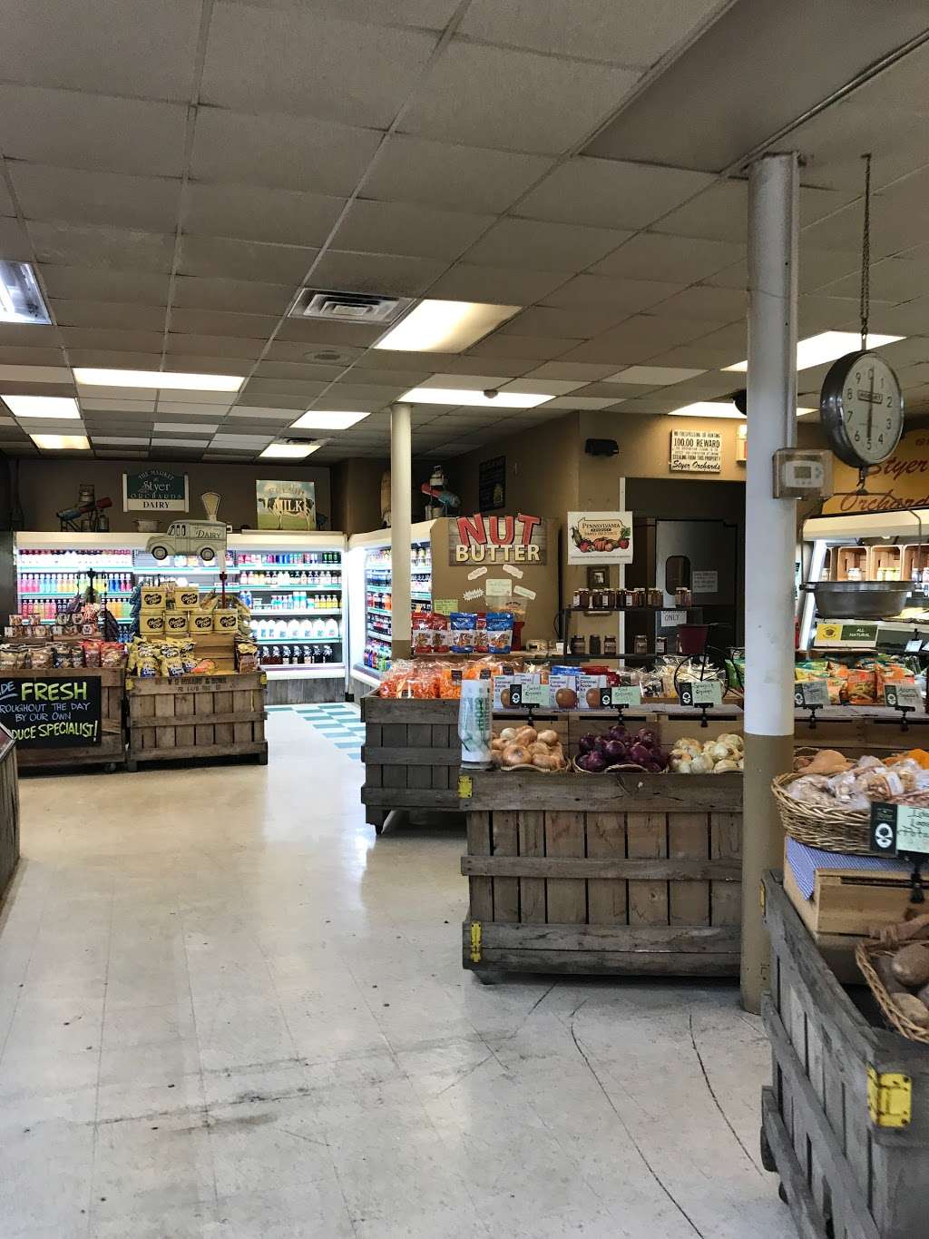 Market At Styer Orchards | 1121 Woodbourne Rd, Langhorne, PA 19047, USA | Phone: (215) 757-7646